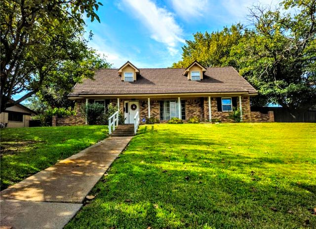 1005 Capetown Drive, Grand Prairie, TX 75050