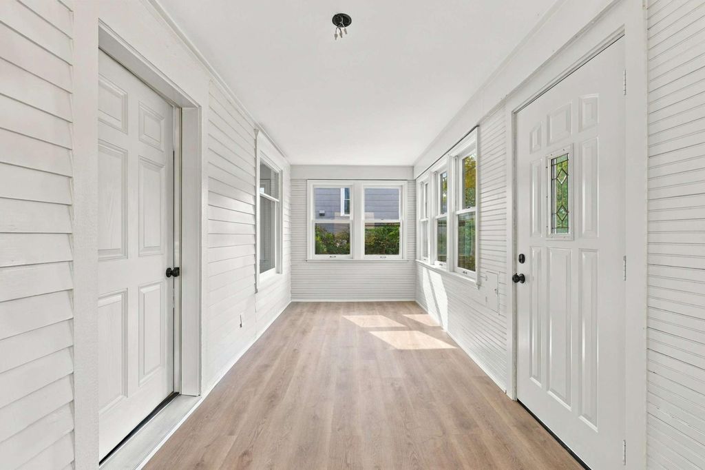 2533 Cedar Avenue S, Minneapolis, MN 55404 — photo 5