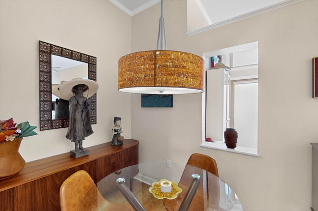 110 Richmond Drive SE UNIT 305, Albuquerque, NM 87106