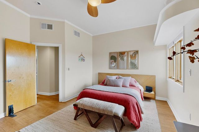 110 Richmond Drive SE UNIT 305, Albuquerque, NM 87106