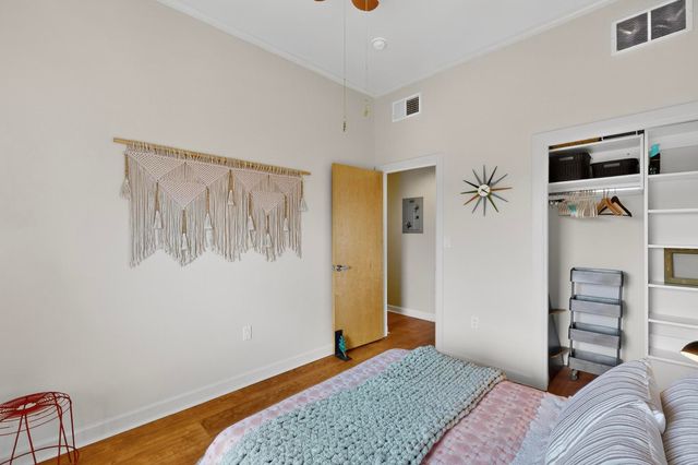 110 Richmond Drive SE UNIT 305, Albuquerque, NM 87106