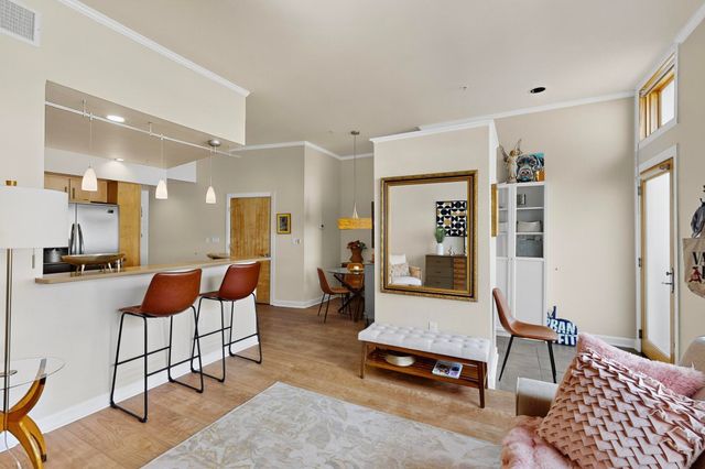 110 Richmond Drive SE UNIT 305, Albuquerque, NM 87106