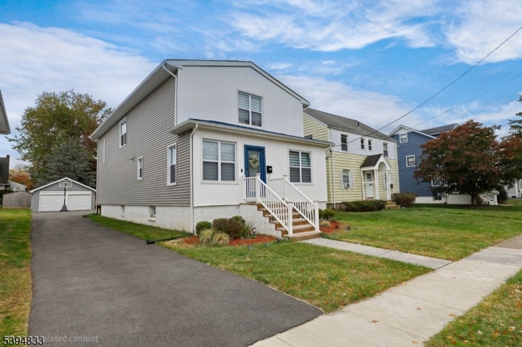 84 Center Ave, Little Falls Twp., NJ 07424