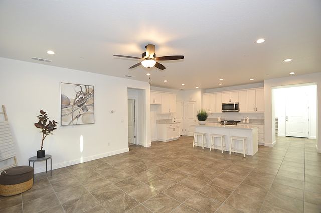 3412 W Venice Avenue, Visalia, CA 93277