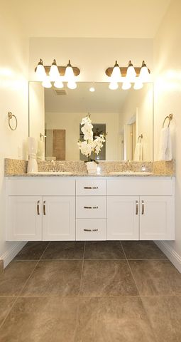 3412 W Venice Avenue, Visalia, CA 93277