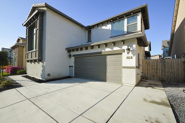 3412 W Venice Avenue, Visalia, CA 93277