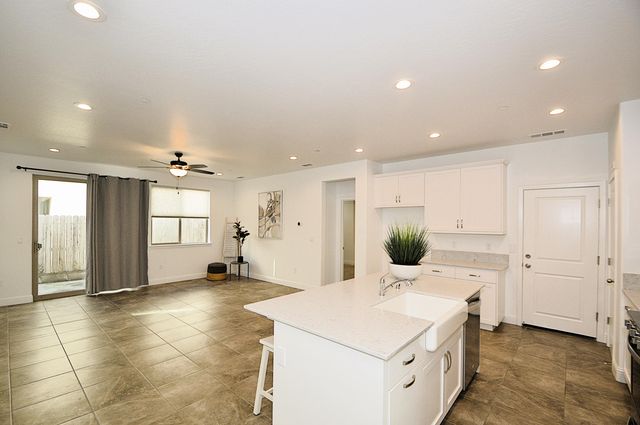 3412 W Venice Avenue, Visalia, CA 93277