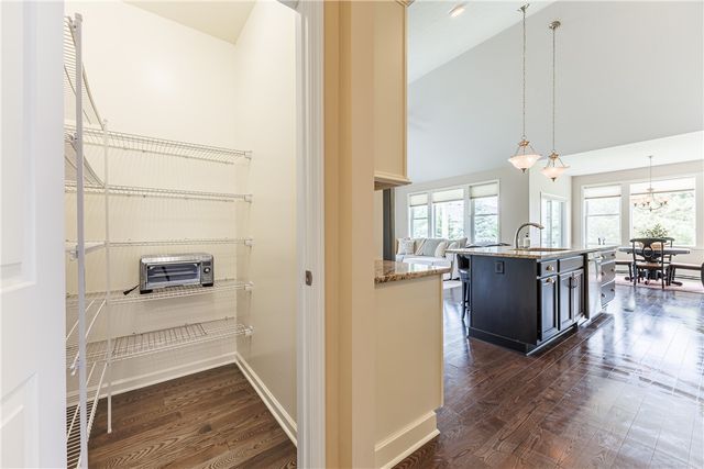 6934 Silverton Glen, Victor, NY 14564