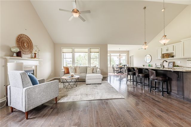 6934 Silverton Glen, Victor, NY 14564