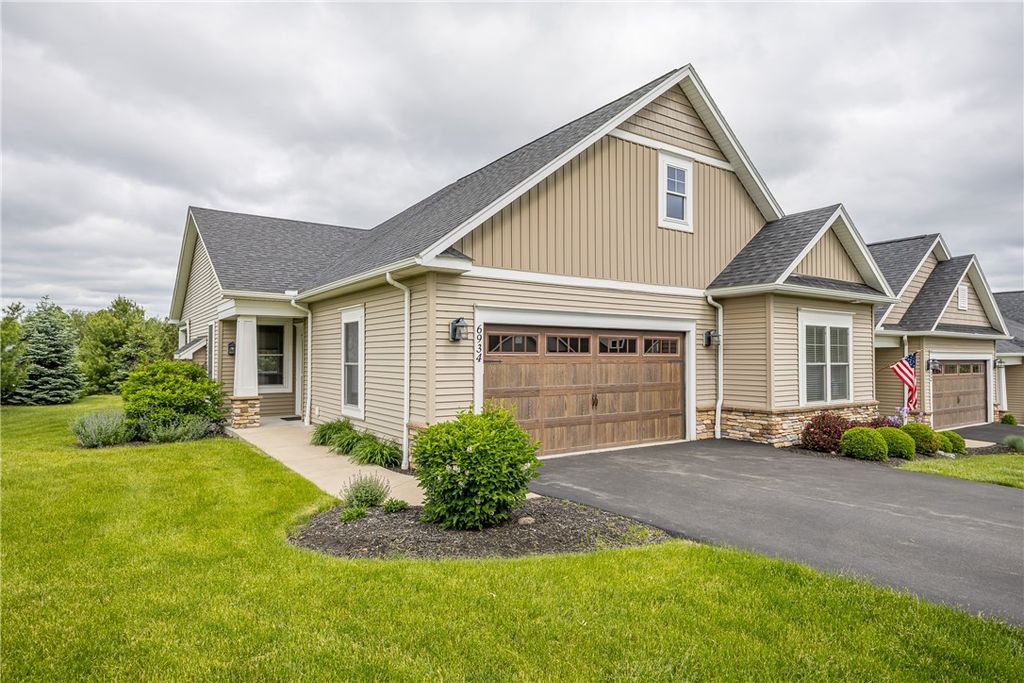6934 Silverton Glen, Victor, NY 14564