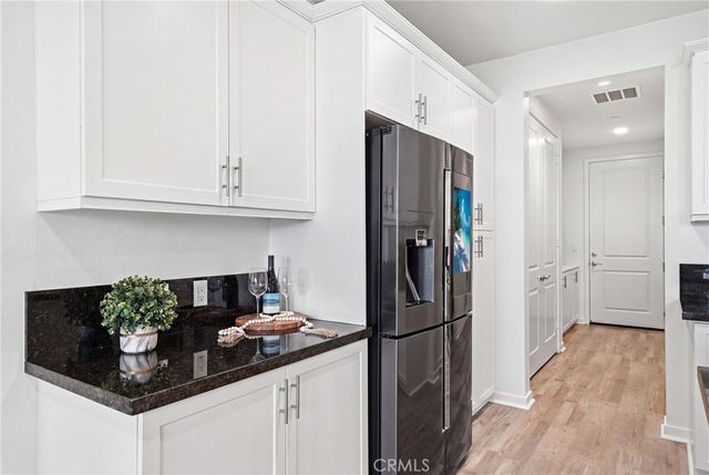 102 Trailblaze, Irvine, CA 92618