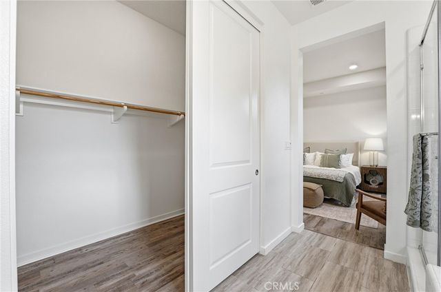 102 Trailblaze, Irvine, CA 92618