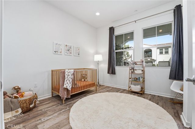 102 Trailblaze, Irvine, CA 92618