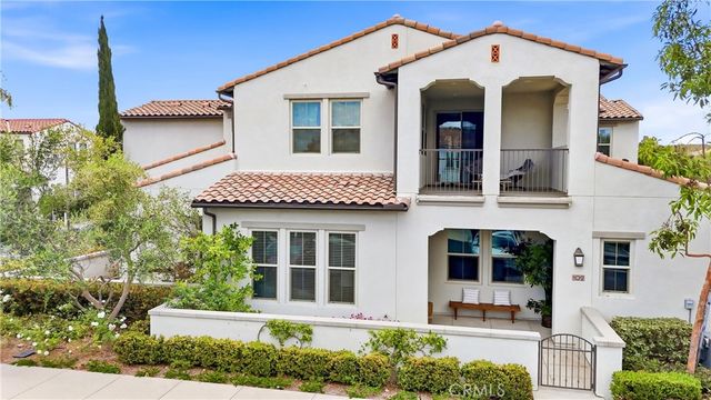 102 Trailblaze, Irvine, CA 92618