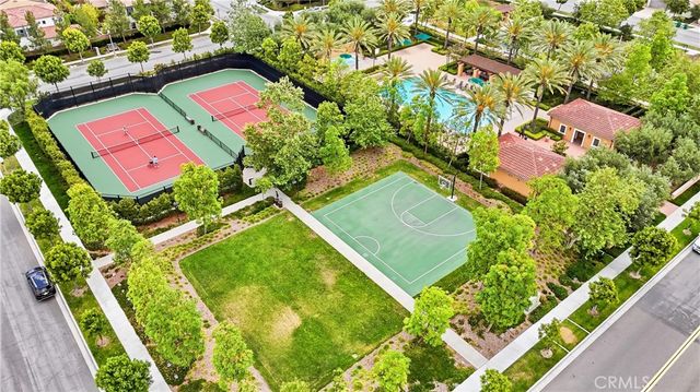 102 Trailblaze, Irvine, CA 92618