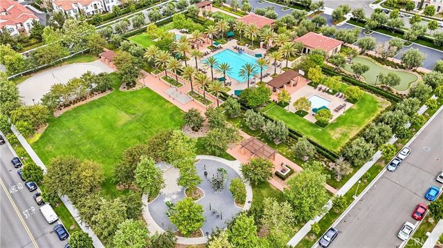 102 Trailblaze, Irvine, CA 92618