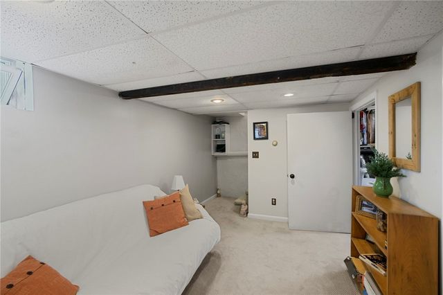 45 Cedar Avenue, Portsmouth, RI 02871