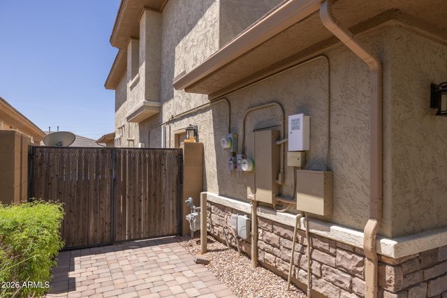 7147 E PORTOBELLO Avenue, Mesa, AZ 85212