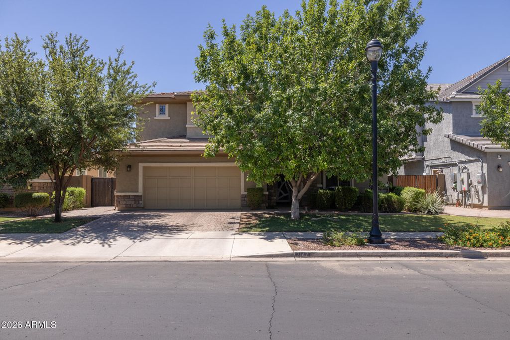 7147 E PORTOBELLO Avenue, Mesa, AZ 85212