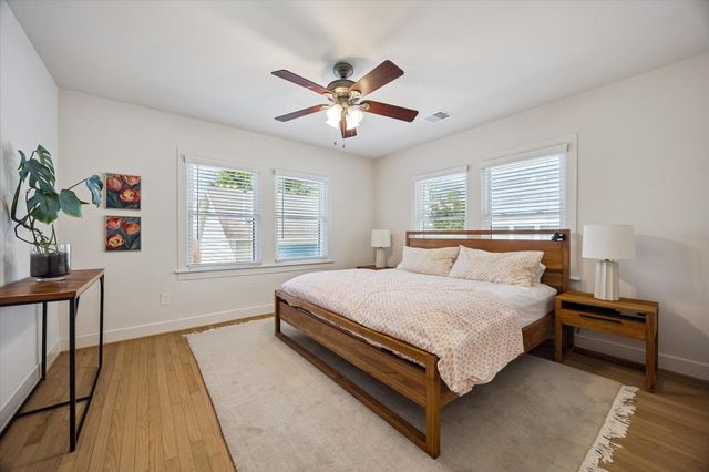 809 Gale Street, Houston, TX 77009