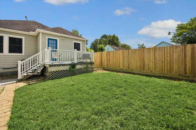 809 Gale Street, Houston, TX 77009