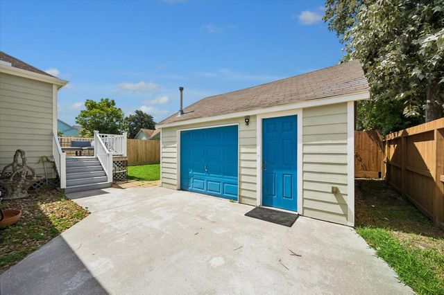 809 Gale Street, Houston, TX 77009