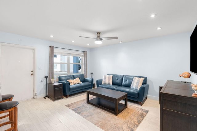 2860 NE 14th Street Causeway 104D, Pompano Beach, FL 33062