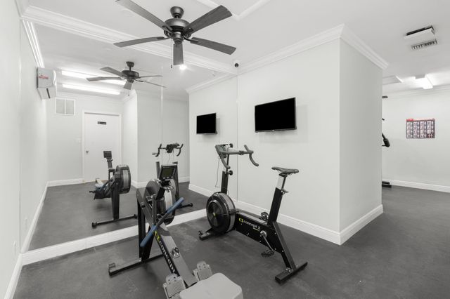 2860 NE 14th Street Causeway 104D, Pompano Beach, FL 33062