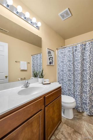 1831 Basston Drive, Maryland Heights, MO 63146