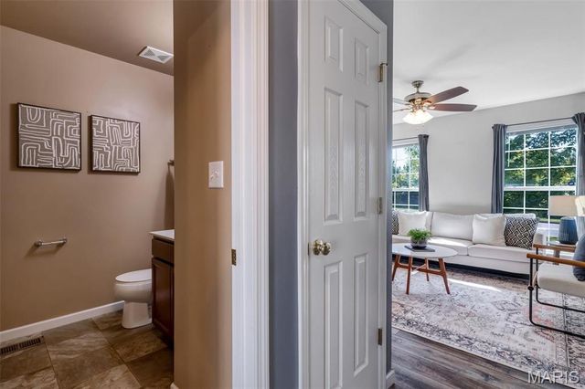1831 Basston Drive, Maryland Heights, MO 63146