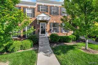 1831 Basston Drive, Maryland Heights, MO 63146