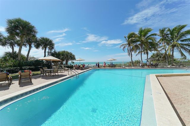 1102 BENJAMIN FRANKLIN DRIVE 810, Sarasota, FL 34236
