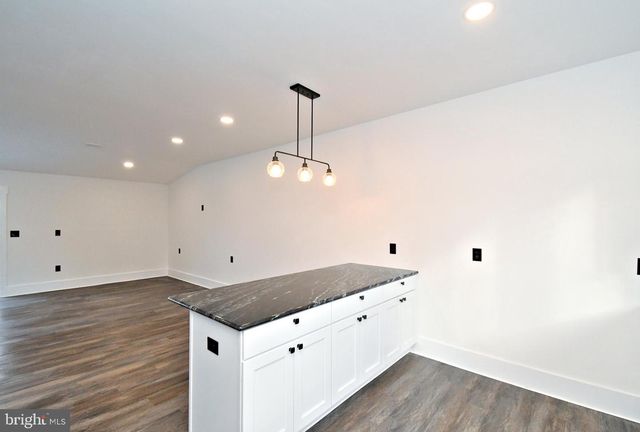 501 SKYLINE DR, Allentown, PA 18103