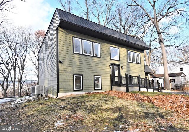 501 SKYLINE DR, Allentown, PA 18103