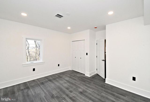 501 SKYLINE DR, Allentown, PA 18103