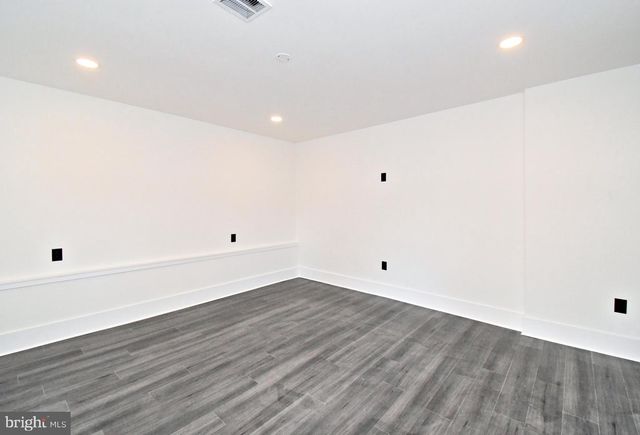 501 SKYLINE DR, Allentown, PA 18103