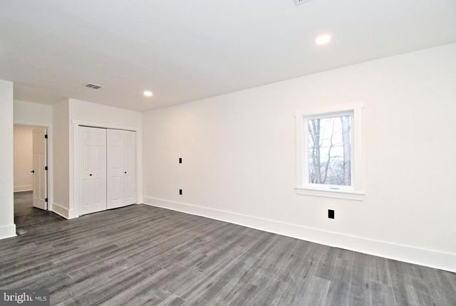 501 SKYLINE DR, Allentown, PA 18103