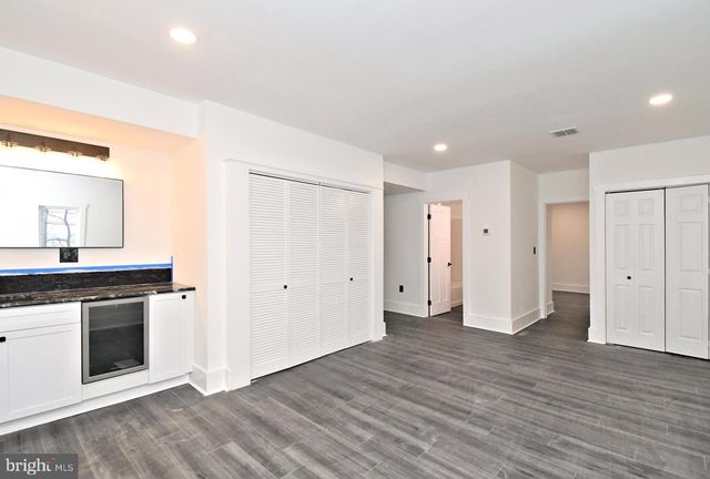 501 SKYLINE DR, Allentown, PA 18103