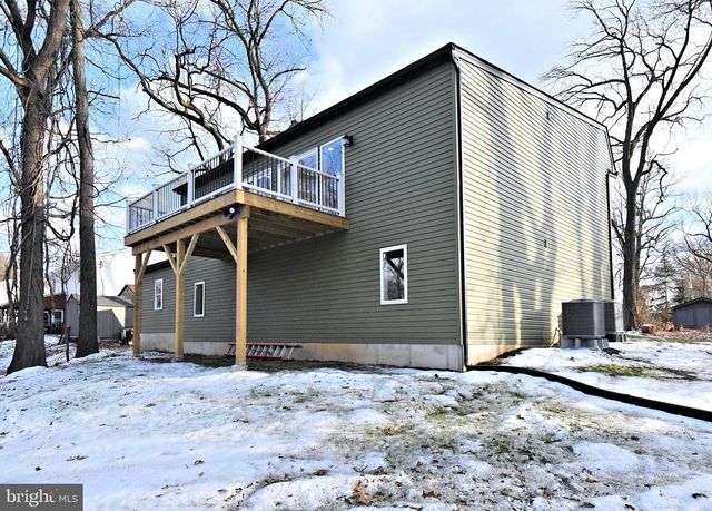 501 SKYLINE DR, Allentown, PA 18103