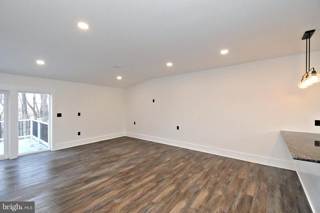 501 SKYLINE DR, Allentown, PA 18103