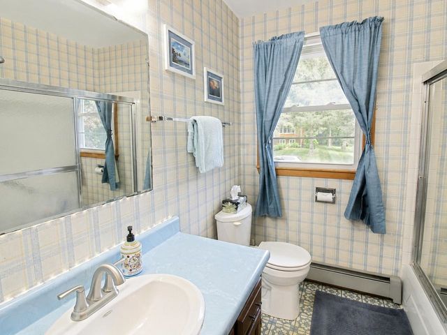 410 Hullcrest Road, Shelburne, VT 05482