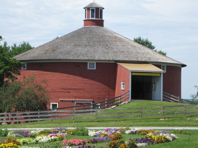 410 Hullcrest Road, Shelburne, VT 05482