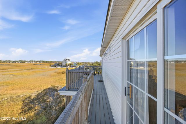 411 26th Avenue N, North Myrtle Beach, SC 29582