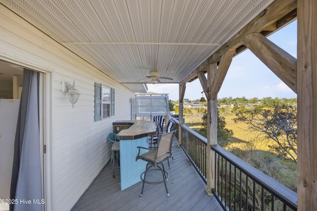 411 26th Avenue N, North Myrtle Beach, SC 29582