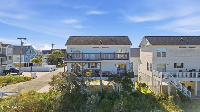 411 26th Avenue N, North Myrtle Beach, SC 29582