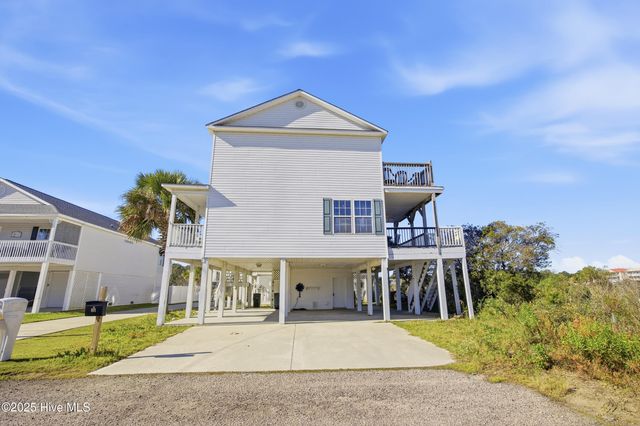 411 26th Avenue N, North Myrtle Beach, SC 29582