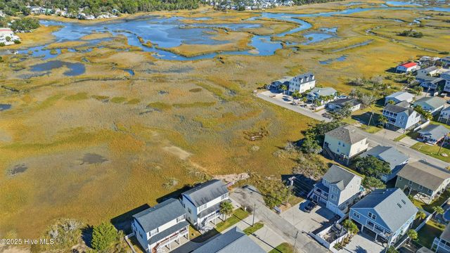 411 26th Avenue N, North Myrtle Beach, SC 29582