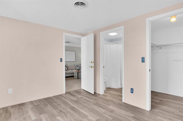 1009 CRANE COURT, Dunedin, FL 34698