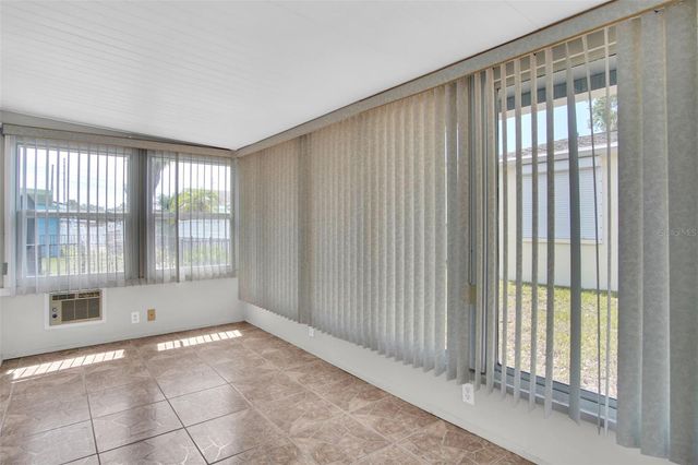 1009 CRANE COURT, Dunedin, FL 34698
