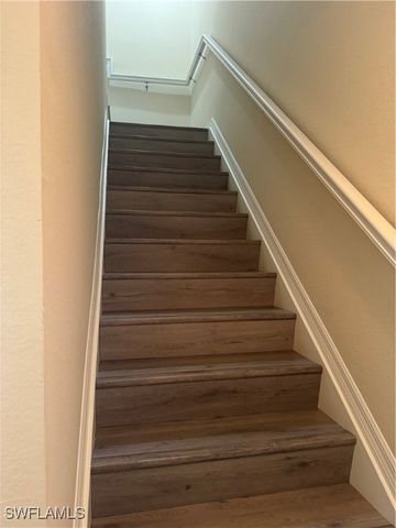 9068 GERVAIS CIR 209, Naples, FL 34120